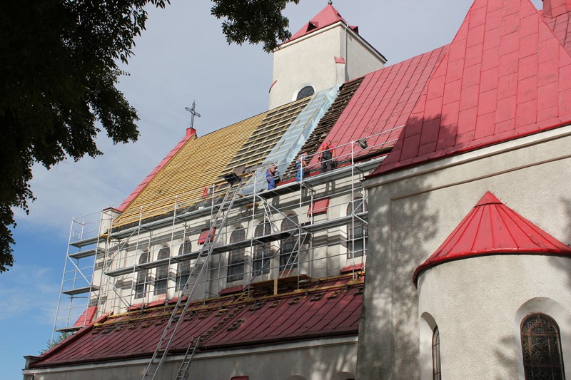 Remont dachu kościelnego - sezon I
